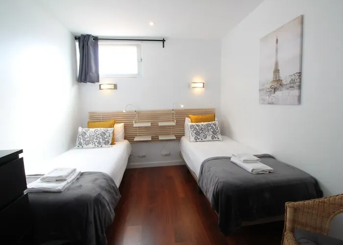 Interpares Terrace By Del Parque Flats *